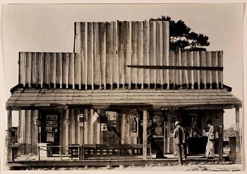Walker Evans -&nbsp;General Store, Selma, Alabama