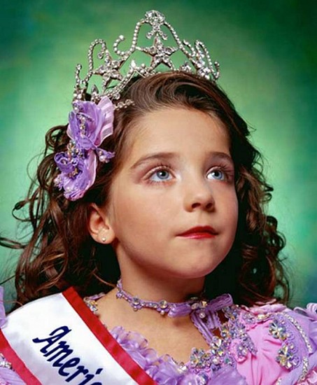 Andres Serrano
America (Jewel-Joy Stevens, America's little Yankee Miss) (from the portfolio America: Now + Here), 2003
Digital C-print
20 x 24 in. (50.8 x 61 cm)
Edition 32/100 + 10HCs