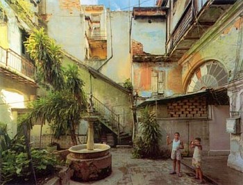 Robert Polidori -&nbsp;406 Empredrado, Courtyard, Havana Vieja