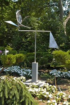 George Rickey -&nbsp;Two Conical Segments, Gyratory Gyratory