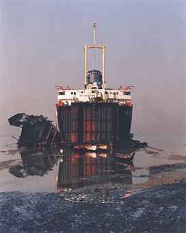 Edward Burtynsky
Shipbreaking #31, Chittagong, Bangladesh, 2001
Digital C-print
50 x 40 in. (127 x 101.6 cm)
Edition AP1 from edition of 5 + 2APs