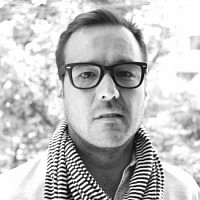 Jose D&Atilde;&iexcl;vila Biography