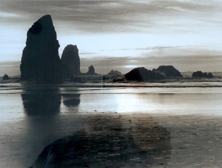 Dan Cohen
Cannon Beach, 2006
Chromogenic print (color)
9 1/4 x 12 7/8 in. (23.5 x 32.7 cm)